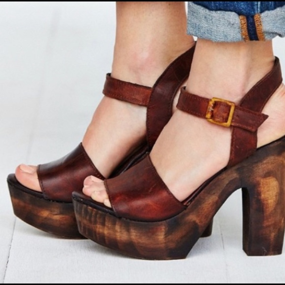 Freebird Caye Brown Leather Block Heeled Sandals BOHO Hippie Festival